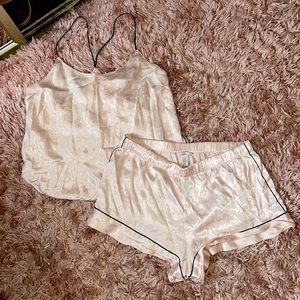 Victoria’s Secret Silk PJ L